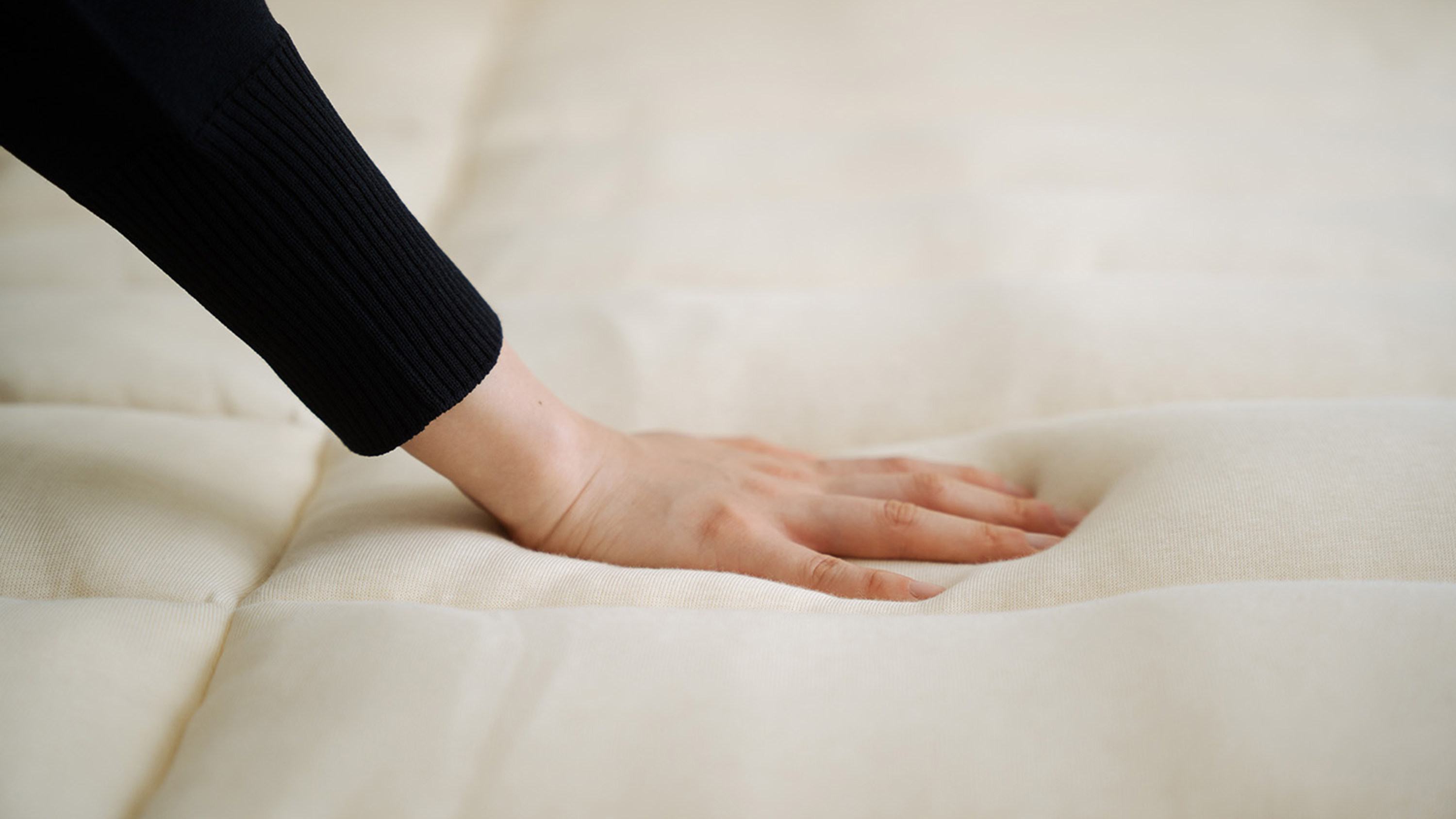 羊毛敷きふとん